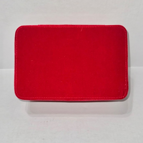 Estee Lauder 2024 Red Bow Handle Train Case-Makeup Bag-Velvet-2 Compartments - Picture 10 of 10
